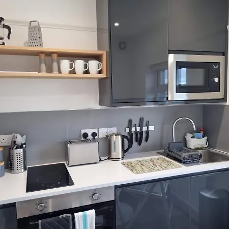 Smithcourt House By Cliftonvalley Apartments Bristol