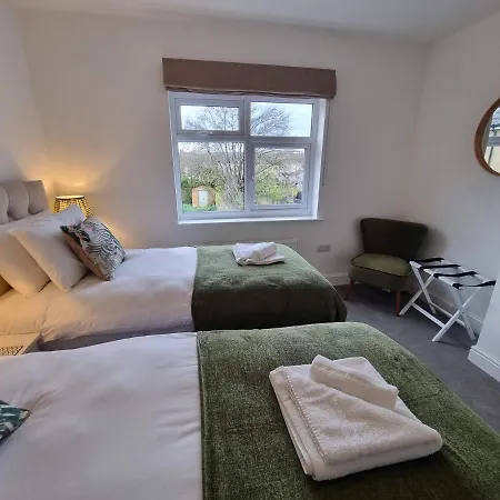 Smithcourt House By Cliftonvalley Apartments Apartment Bristol