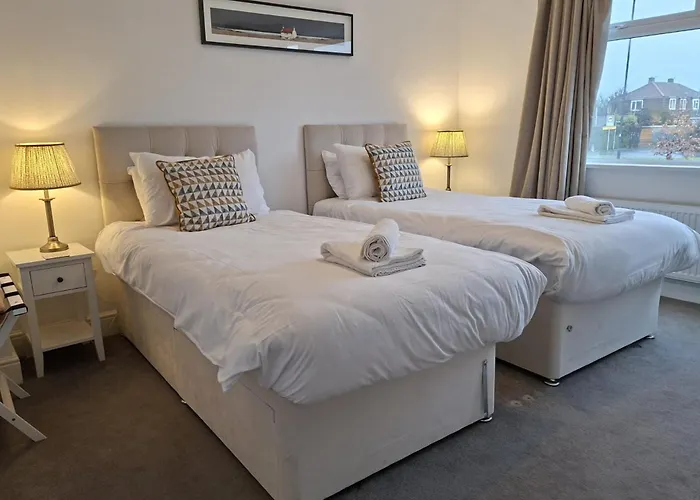 Smithcourt House By Cliftonvalley * Bristol